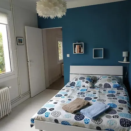 Guestready - House With South Facing Garden *